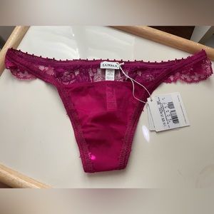 NWT La Perla Fuschia Lace Thong